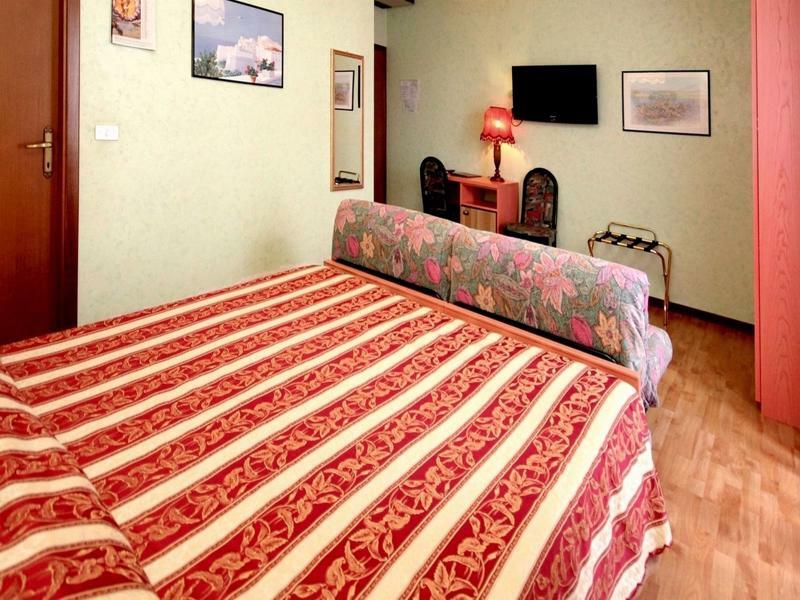Hotel Benaco Sirmione Dış mekan fotoğraf